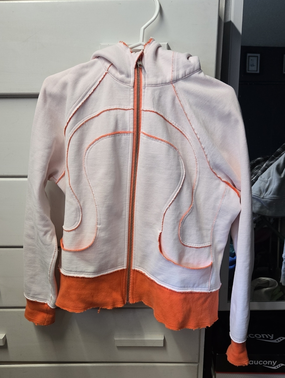 Lululemon Scuba Hoodie Raw Edge
